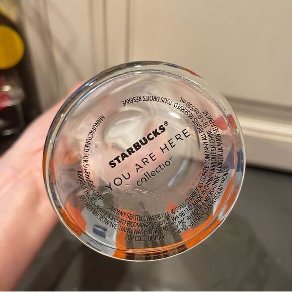 STARBUCKS "You are here" Chicago water bottle - Picture 9 of 11